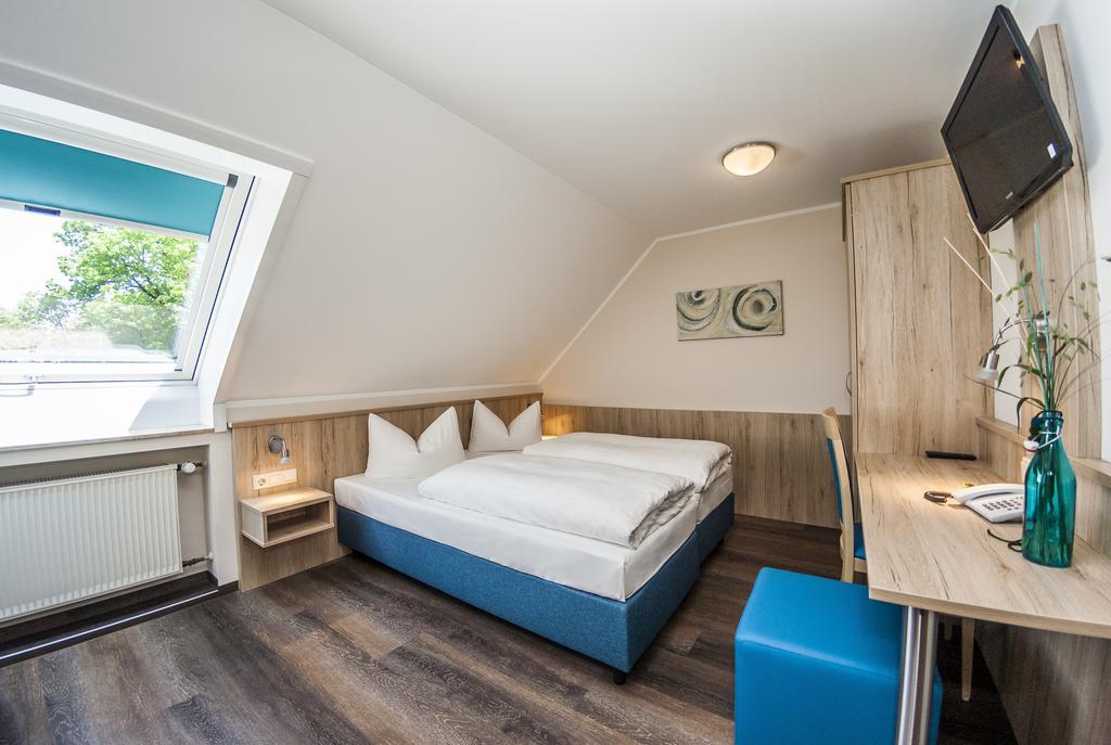 Hotel-Restaurant Bauer-Keller Greding Quarto foto