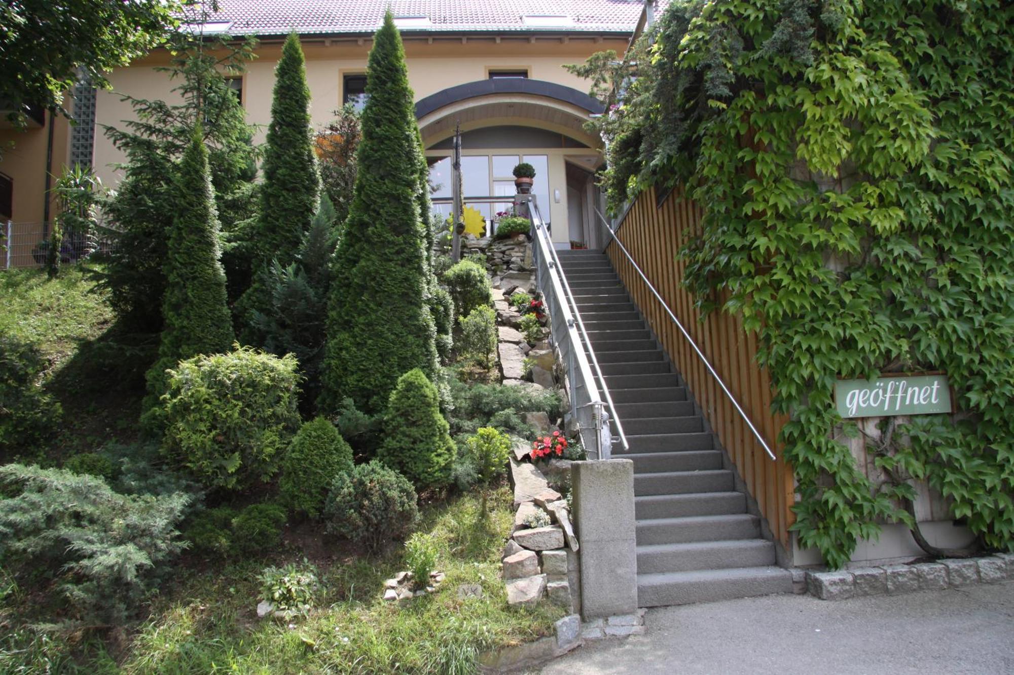 Hotel-Restaurant Bauer-Keller Greding Exterior foto